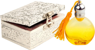 40% OFF on Fragrance And Fashion Desi Hina Attar Eau de Parfum - 10 ml 40% OFF on Fragrance And Fashion Desi Hina Attar Eau de Parfum - 10 ml