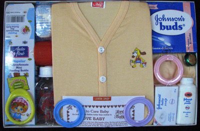 15% OFF on Love Baby Baby Gift Set 15% OFF on Love Baby Baby Gift Set