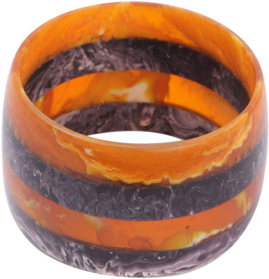 30% OFF on KhoobSurati Graphite Pattern Striped Broad Plastic Bangle 30% OFF on KhoobSurati Graphite Pattern Striped Broad Plastic Bangle