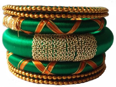 50% OFF on Kuhuk Thread Accessory Plastic Bangle Set Pack of 7