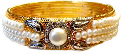 40% OFF on Sri Kapi Pearls natural pearls 1 pair simple white single Alloy Yellow Gold Plated Bangle