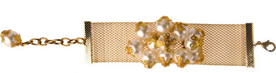 50% OFF on Rejuvenate Jewels Gold Finish Metal Pearl Bracelet 50% OFF on Rejuvenate Jewels Gold Finish Metal Pearl Bracelet