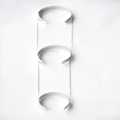 60% OFF on Pataaka Silver Handcuff Handcuff Alloy Cuff 60% OFF on Pataaka Silver Handcuff Handcuff Alloy Cuff