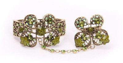 30% OFF on KhoobSurati Butterfly Style Metal Ring Bracelet 30% OFF on KhoobSurati Butterfly Style Metal Ring Bracelet