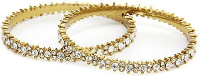 31% OFF on Aamoye Diamond Bangle Set in Antique Brass Gold Finish Alloy Bangle Set Pack of 2