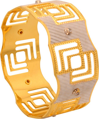 70% OFF on Vendee Fashion Trendy Brass Bangle