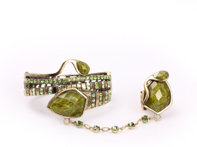 30% OFF on KhoobSurati Beautiful Designed Metal Ring Bracelet