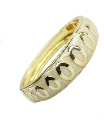 55% OFF on BG's Alloy Bracelet 55% OFF on BG's Alloy Bracelet