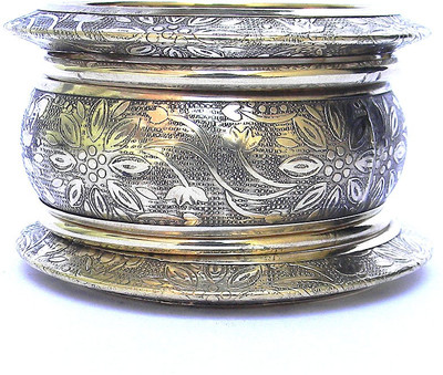 65% OFF on Swaraj Aurous Alloy Brass Plated Bangle Set Pack of 5 65% OFF on Swaraj Aurous Alloy Brass Plated Bangle Set Pack of 5