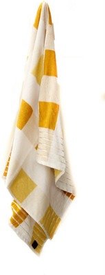 60% OFF on Vrinda Cotton Bath Towel