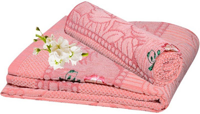 31% OFF on Handloomhub Cotton Bath Towel