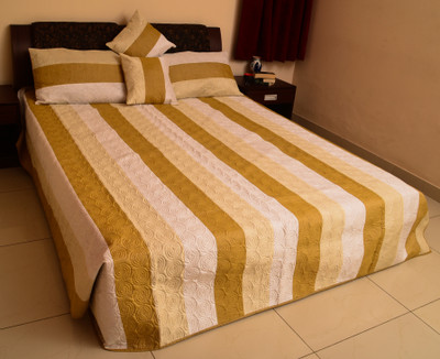 16% OFF on Sukriti Silk, Cotton King Bed Cover