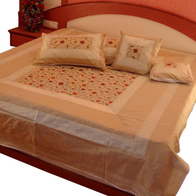 27% OFF on UFC Mart Silk Double Bed Cover