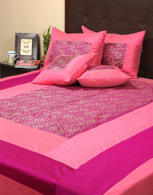 38% OFF on Rajrang Polyester Double Bed Cover 38% OFF on Rajrang Polyester Double Bed Cover