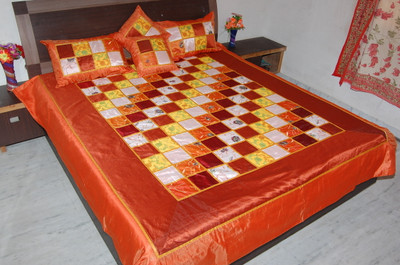 15% OFF on Aditya Silk Double Bed Cover 15% OFF on Aditya Silk Double Bed Cover