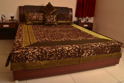 25% OFF on Sukriti Velvet, Silk, Cotton King Bed Cover