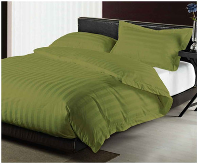 4% OFF on Shayan Homes Cotton King Bed Cover