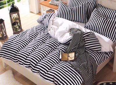 59% OFF on Wrap Polyester Striped Double Bedsheet