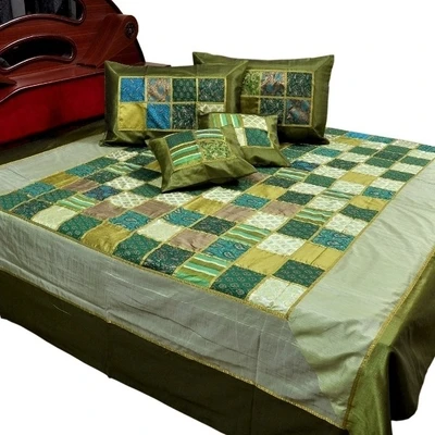 25% OFF on Sunshine Rajasthan Flora Bedding Set