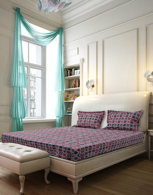 62% OFF on SEJ by Nisha Gupta Cotton Geometric King Bedsheet 1 Bedsheet, 2 Pillow Cover, Pink, Green