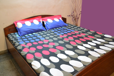 20% OFF on Style n Comfort Polycotton Printed Double Bedsheet Double Bedsheet, Two Pillow Covers, Multicolor