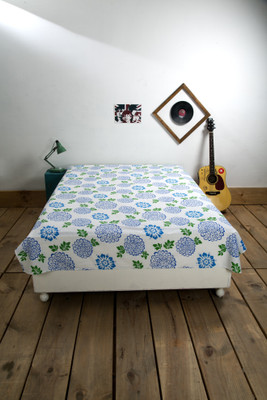 43% OFF on Ocean Collection Cotton Floral Single Bedsheet Bed Sheet, Blue 43% OFF on Ocean Collection Cotton Floral Single Bedsheet Bed Sheet, Blue