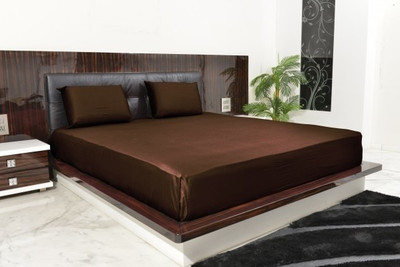 43% OFF on Hothaat Cotton Solid Double Fitted Bedsheet