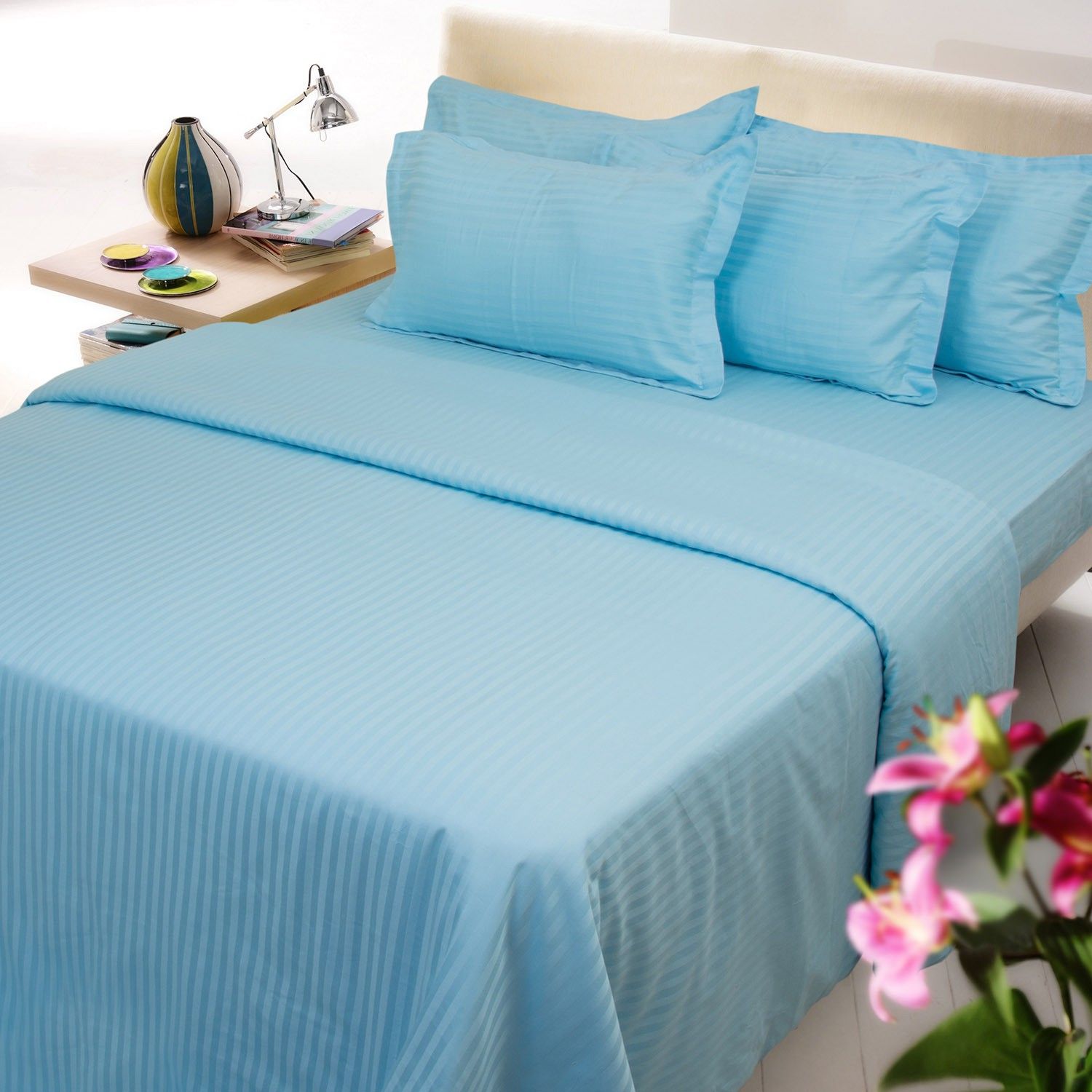 17% OFF on Mark Home Cotton Striped Double Fitted Bedsheet