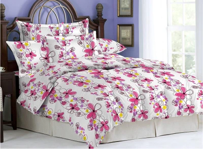 10% OFF on Bombay Dyeing Cotton Printed Double Bedsheet 2 Pillow Covers, 1 Bedsheet