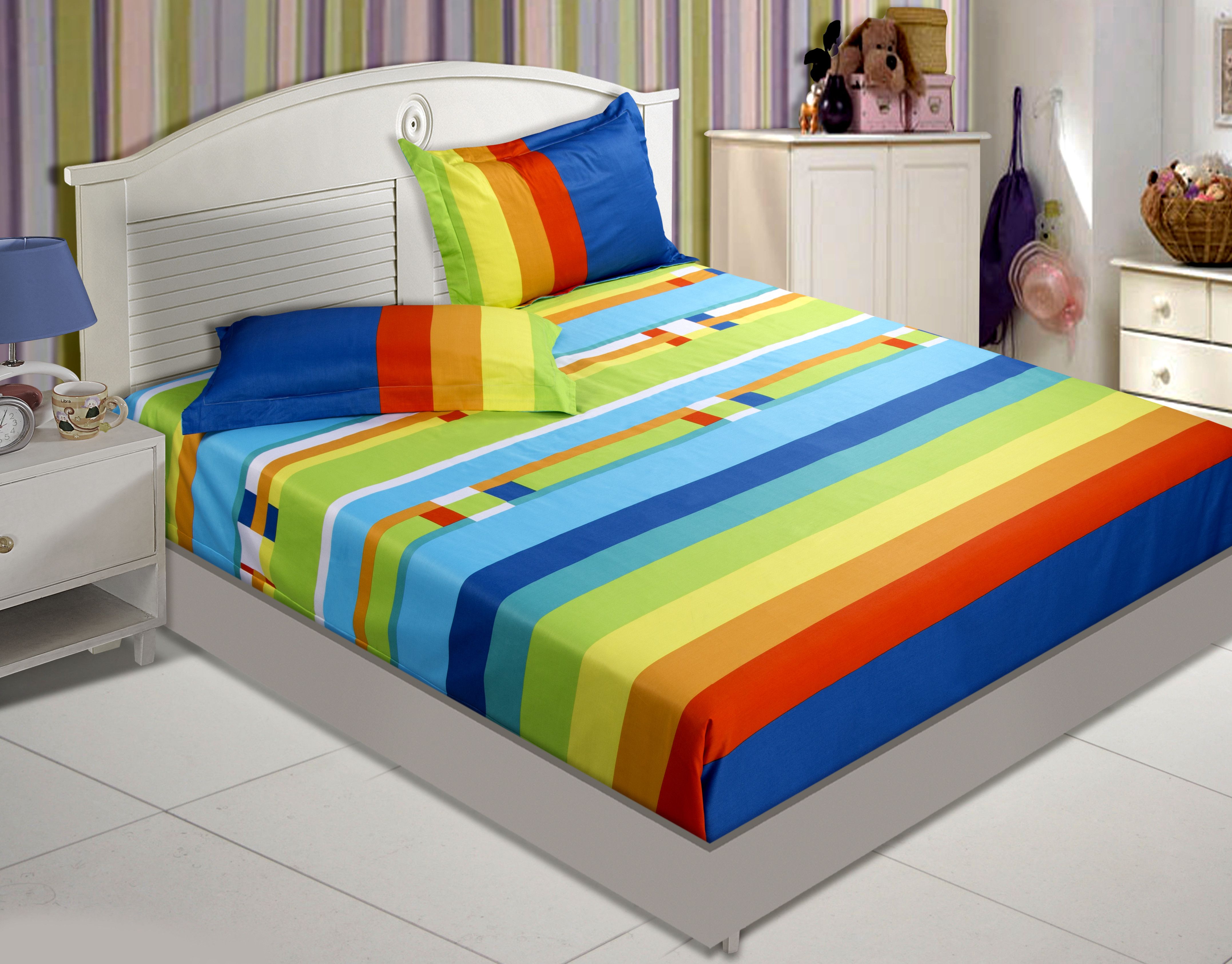 20% OFF on Zyne Cotton, Satin Abstract Double Bedsheet