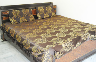 23% OFF on Footpathcrafts Polycotton Floral Double Fitted Bedsheet