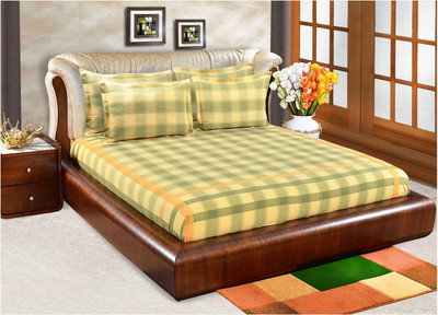 4% OFF on Shayan Homes Cotton Checkered King Bedsheet