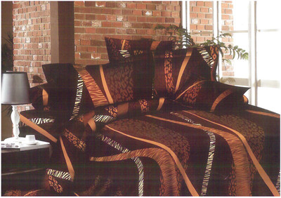 28% OFF on Ross Luxury Living Polyester Graphic Single Bedsheet