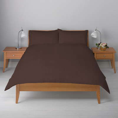 16% OFF on Scala Cotton Striped Double Bedsheet