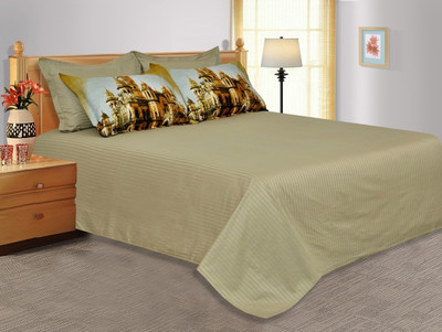 25% OFF on Salona Bichona Cotton, Satin Solid King Bedsheet 1 King Size Bedsheet, 4 Pillow covers, Grey