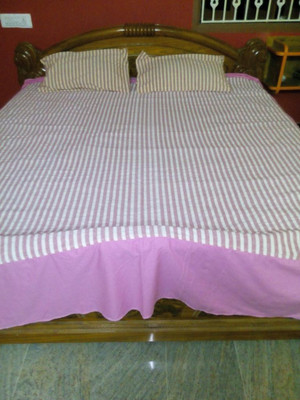 37% OFF on VS Tex Cotton Abstract Double Bedsheet