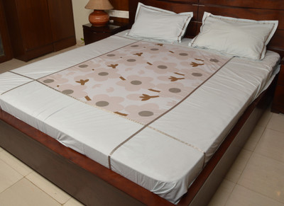 2% OFF on Rossworld Cotton Self Design Double Bedsheet