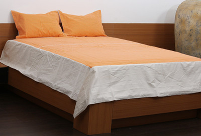 50% OFF on Flazee Cotton Plaid King Bedsheet 1 BedSheet, 2Pillow Cover, Orange 50% OFF on Flazee Cotton Plaid King Bedsheet 1 BedSheet, 2Pillow Cover, Orange