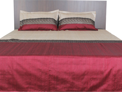 Furrball Bedspreads & More Silk Solid Queen Bedsheet 1 Bedspread, 2 Pillow Covers, Beige, Maroon