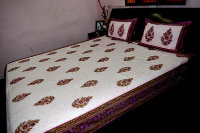 31% OFF on Rajasthani Decor Cotton Printed King Bedsheet