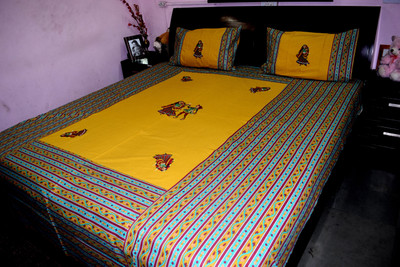 47% OFF on Rajasthani Decor Cotton Printed King Bedsheet