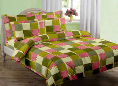 Dreamscape Cotton Abstract Double Bedsheet 1 Bedsheet, 2 Pillow Covers, Green Dreamscape Cotton Abstract Double Bedsheet 1 Bedsheet, 2 Pillow Covers, Green