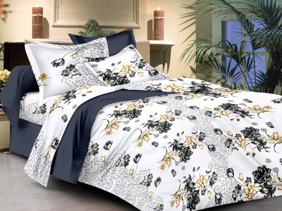 70% OFF on Ahmedabad Cotton Cotton Floral Double Bedsheet 1 Double Bedsheet & 2 Pillow Covers, White, Black, Brown
