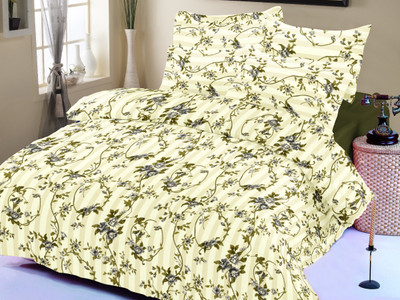 25% OFF on Caps Satin Floral Double Bedsheet 25% OFF on Caps Satin Floral Double Bedsheet