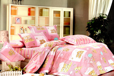 78% OFF on Curie Cotton Printed King Bedsheet 78% OFF on Curie Cotton Printed King Bedsheet