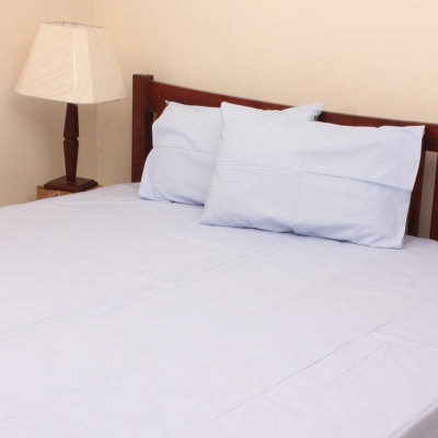 56% OFF on Home and Bazaar Cotton Floral Double Fitted Bedsheet 56% OFF on Home and Bazaar Cotton Floral Double Fitted Bedsheet