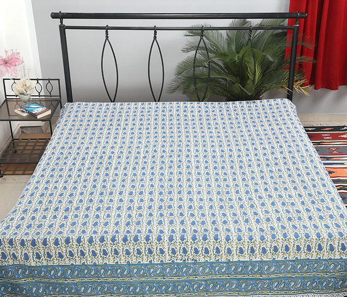 55% OFF on Rajrang Cotton Floral King Bedsheet