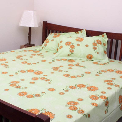 55% OFF on Home and Bazaar Cotton Floral Double Fitted Bedsheet 55% OFF on Home and Bazaar Cotton Floral Double Fitted Bedsheet