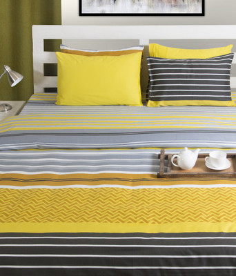 40% OFF on House This Cotton Abstract Double Bedsheet 1 Double Fitted Sheet, 2 Pillow Covers, Yellow