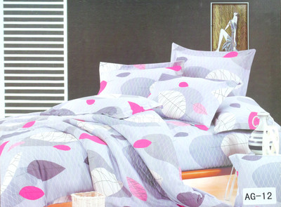 60% OFF on Valtellina Cotton Floral Double King Bedsheet